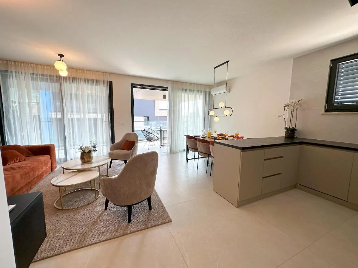 Luxury Apartment Aquamarine Kožino